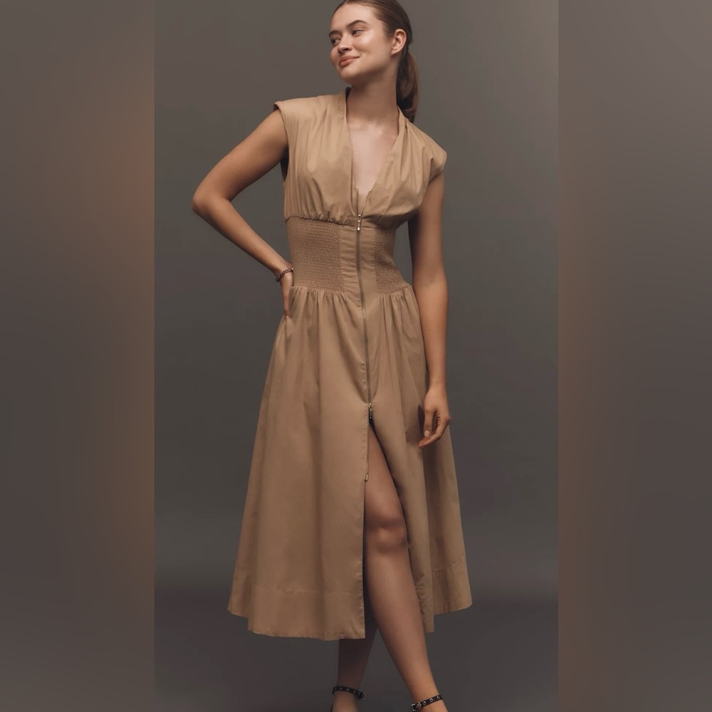 NWT Tommie zip front midi dress